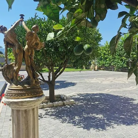 Atrium Casa de Férias *