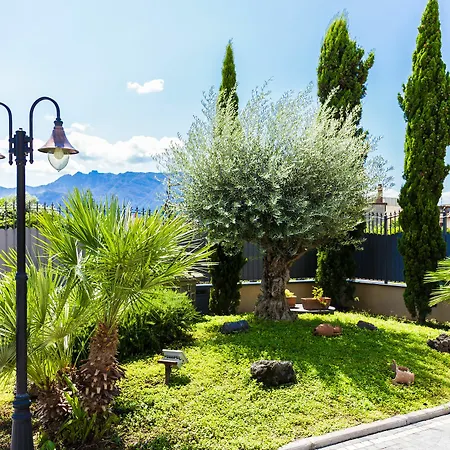 Atrium Holiday home