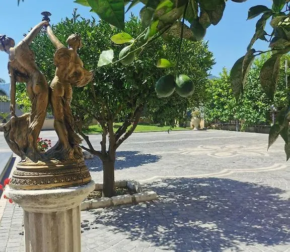 Atrium Semesterbostad *