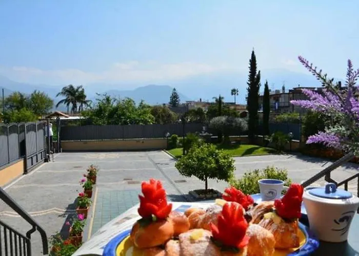 Atrium Semesterbostad Pompeji